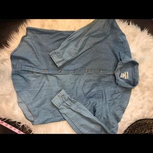 Pendleton Chambray button down💕